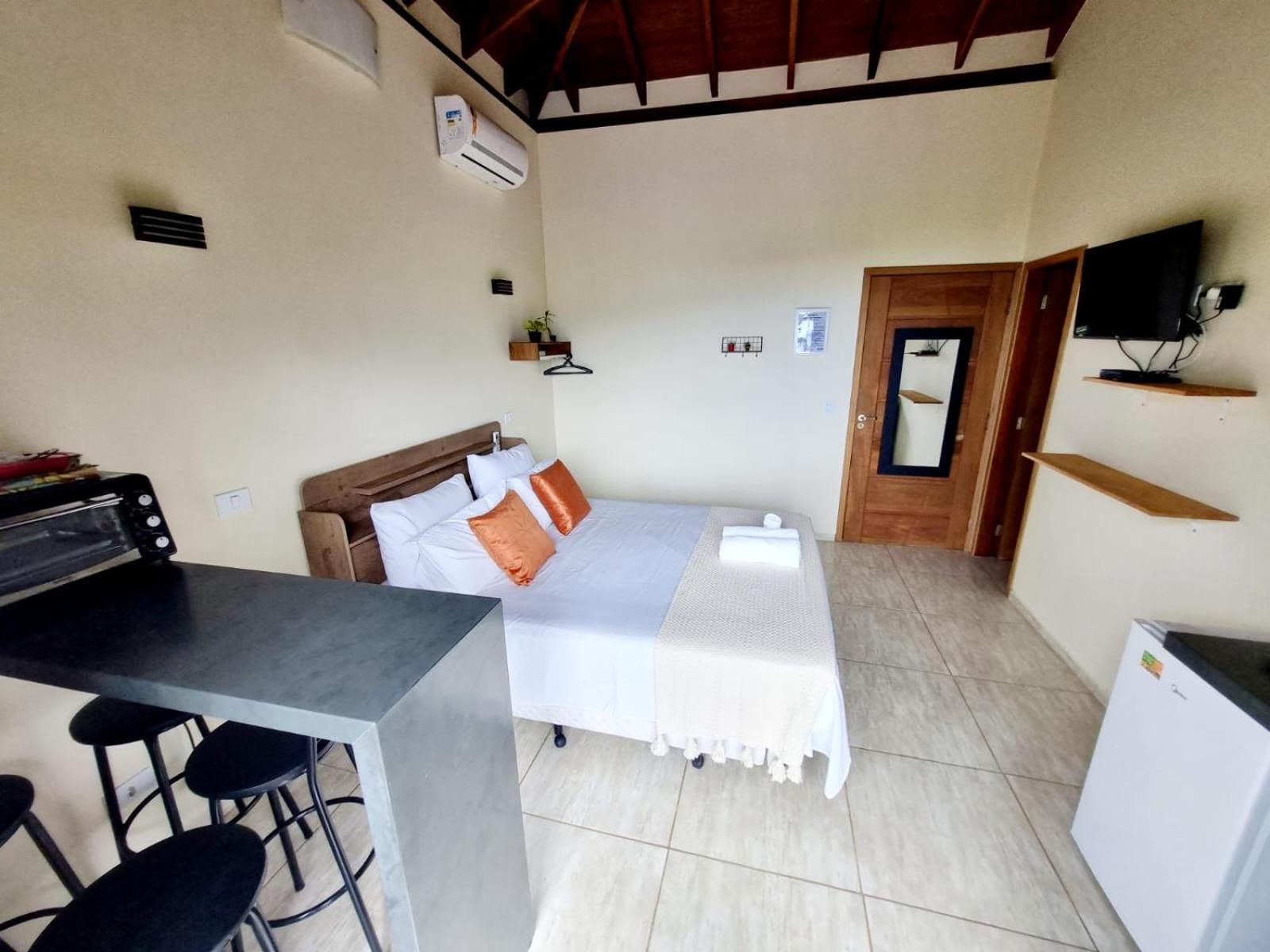 Burung Flats Itamambuca - Hospedagem Com Vista Para O Mar ウバトゥバ エクステリア 写真