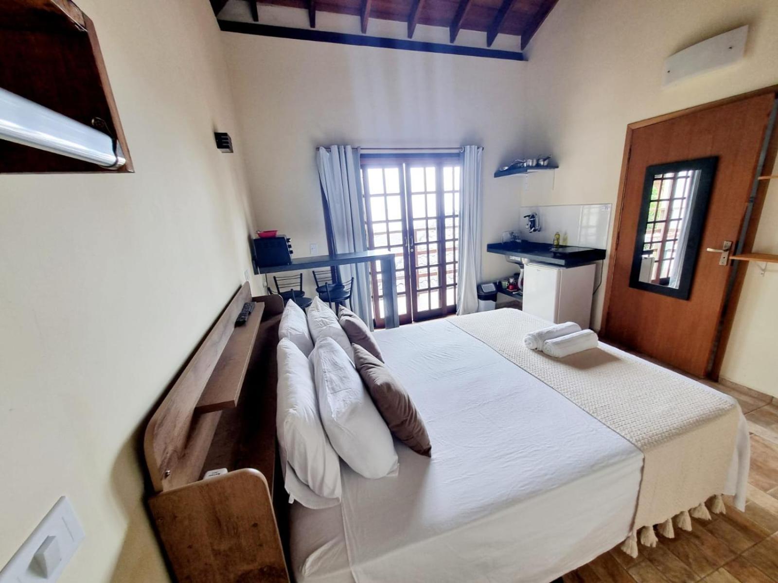 Burung Flats Itamambuca - Hospedagem Com Vista Para O Mar ウバトゥバ エクステリア 写真