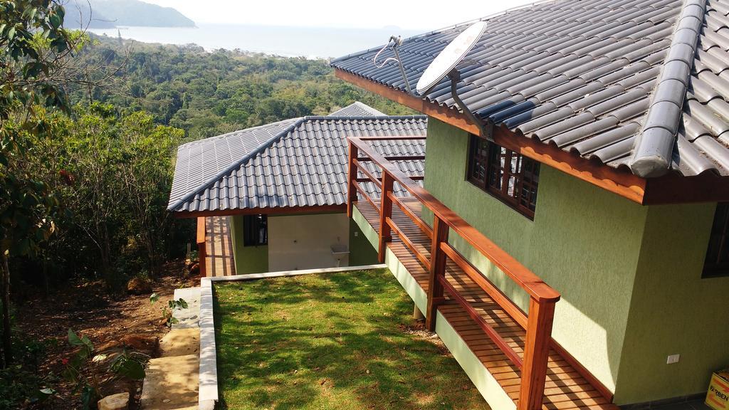 Burung Flats Itamambuca - Hospedagem Com Vista Para O Mar ウバトゥバ エクステリア 写真